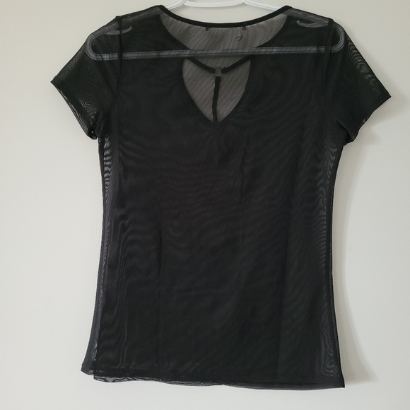 T-shirt - Picture 2 of 2